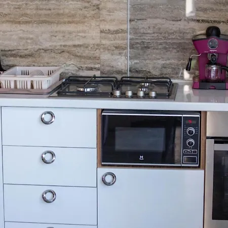 Apartament Roberto Deluxe Năvodari